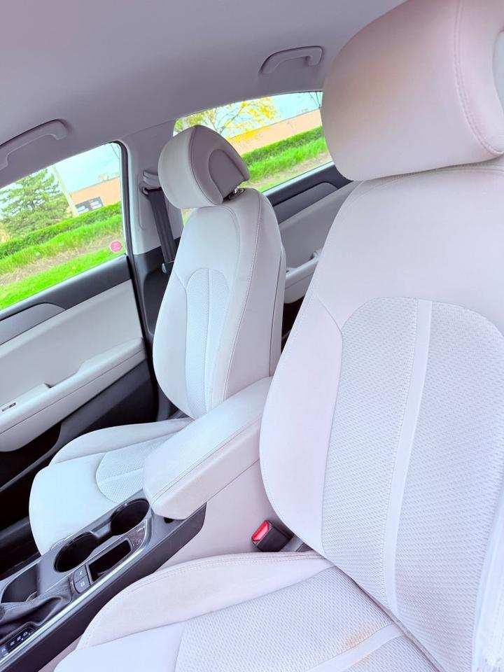2015 Hyundai Sonata SE 4dr Sedan Automatic Photo