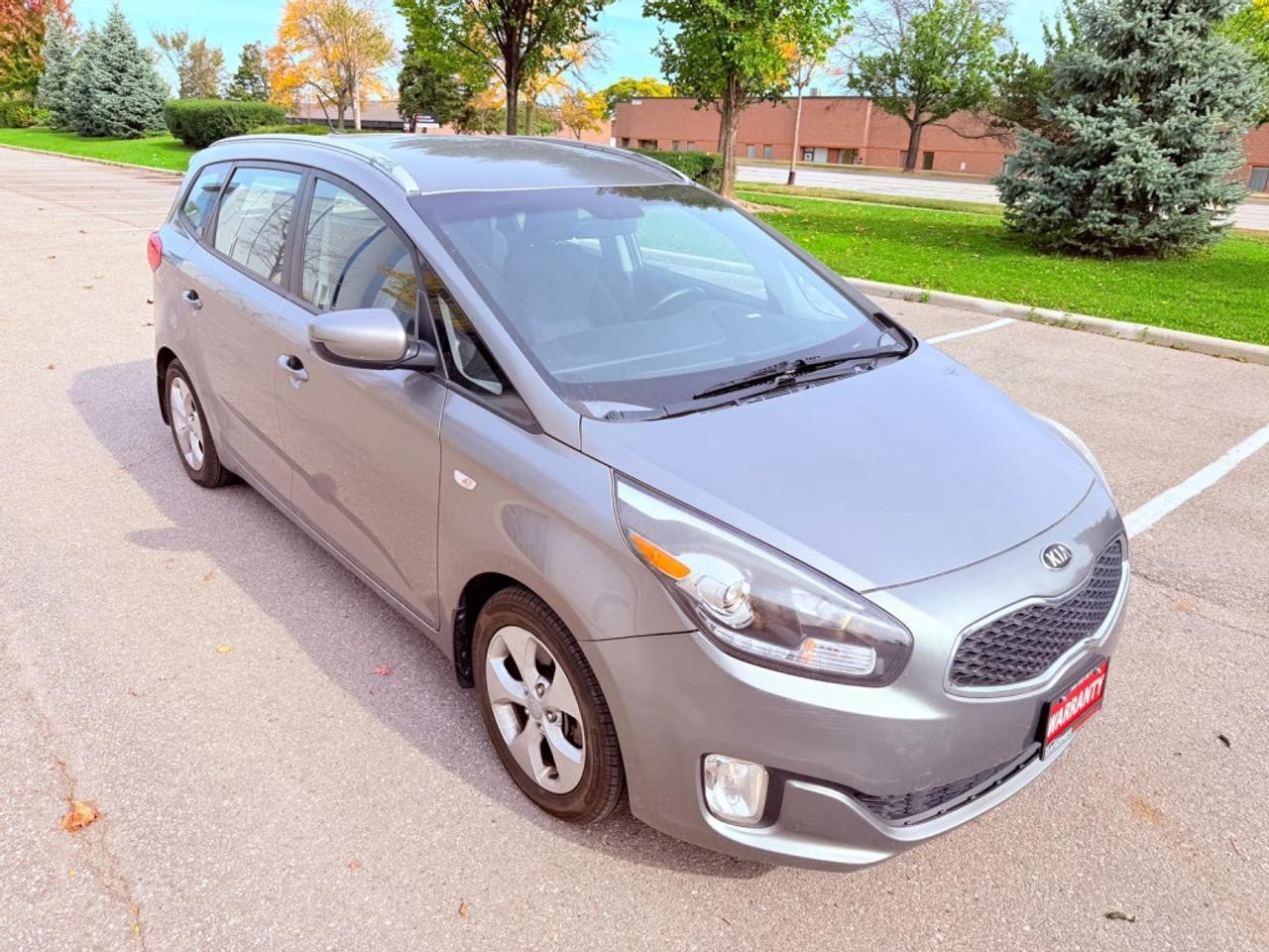 2014 Kia Rondo LX Photo