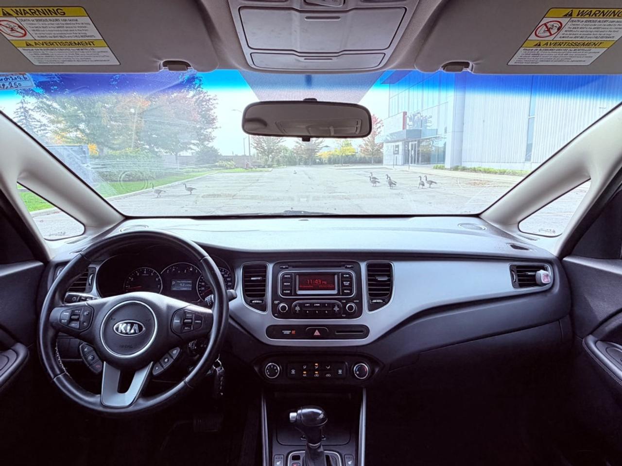 2014 Kia Rondo LX Photo