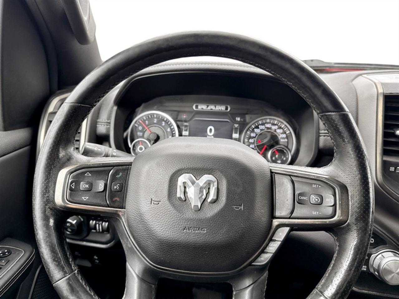 2019 RAM 1500 Sport  **CLEAN CARFAX - LOW KMS** Photo