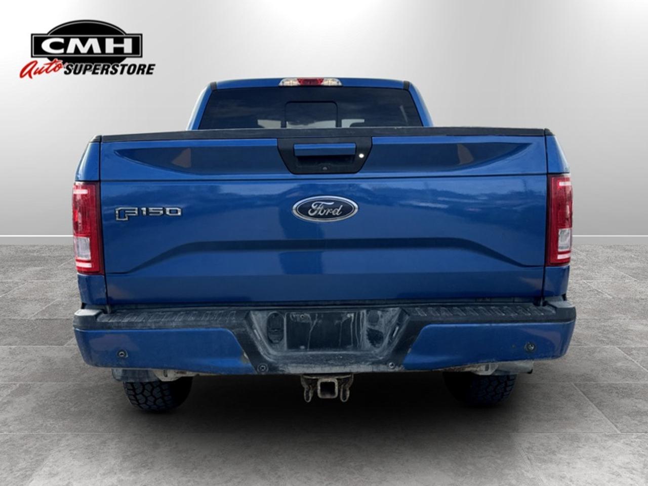 2016 Ford F-150 XLT w/Sport Pkg  **CLEAN CARFAX - LOW KMS** Photo4
