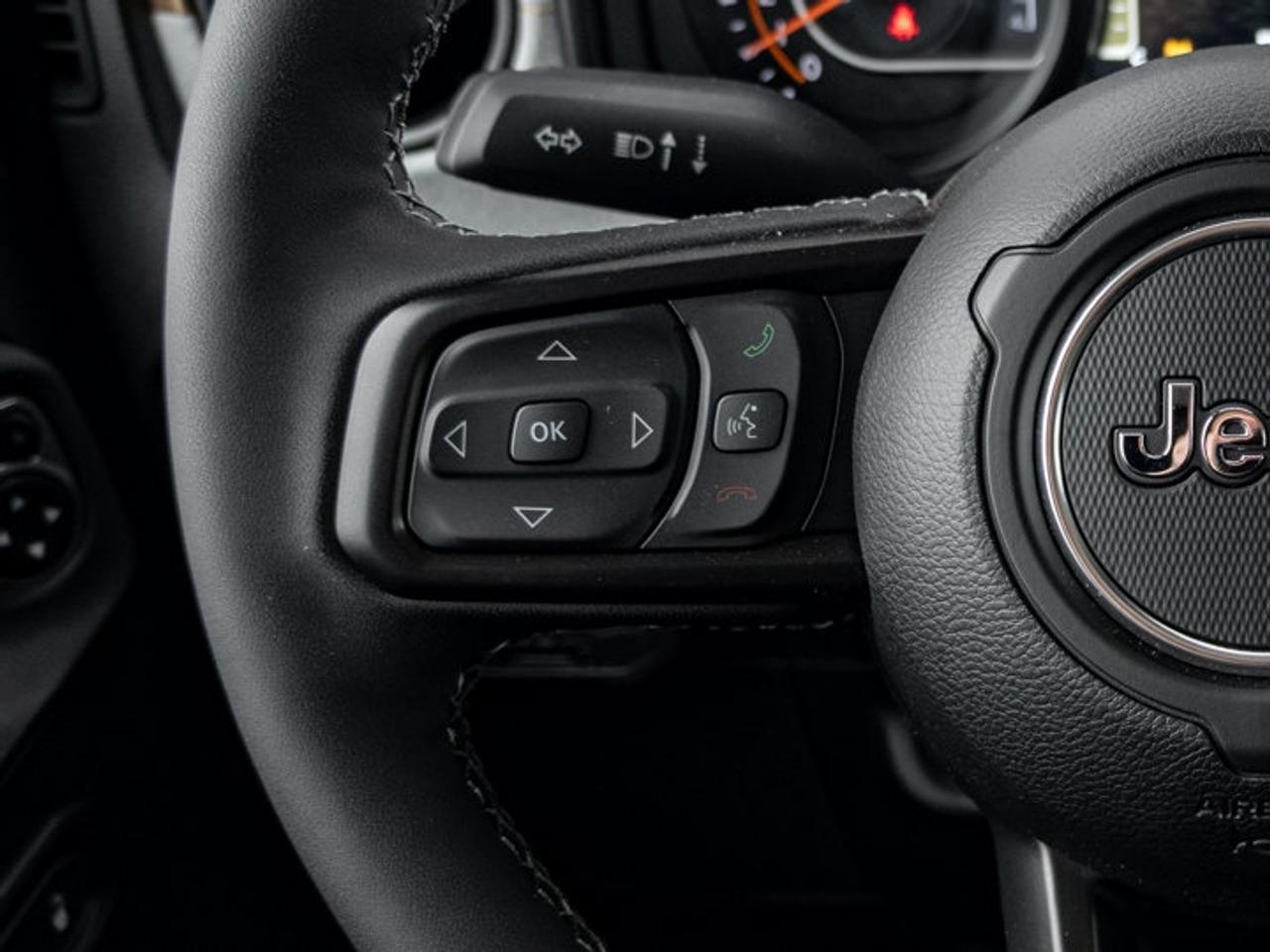 2026 Jeep Wrangler Sport S Photo