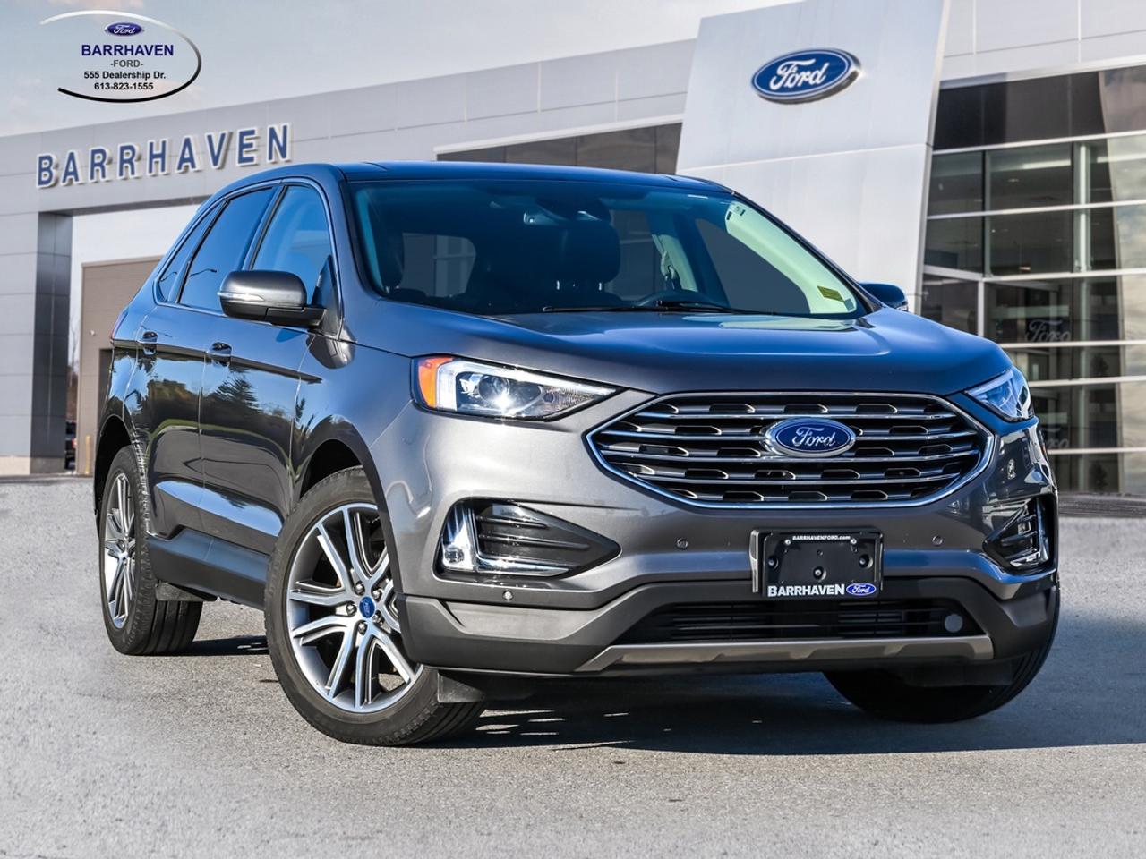 2022 Ford Edge Titanium Photo0