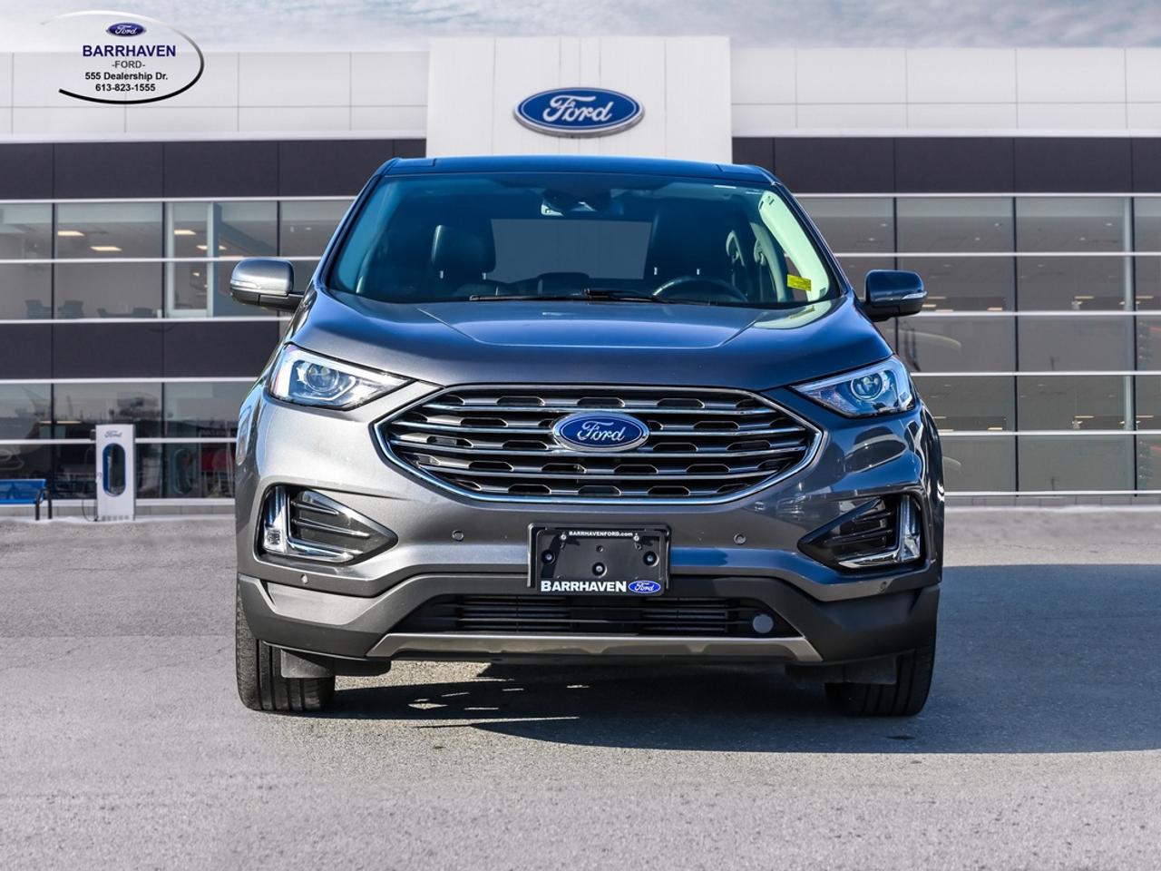 2022 Ford Edge Titanium Photo