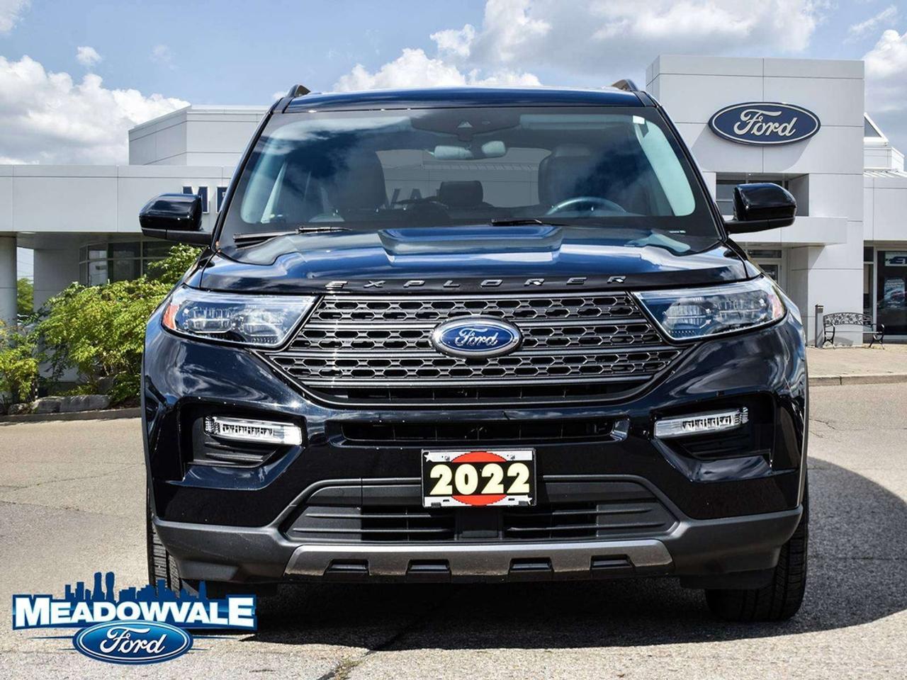 2022 Ford Explorer XLT Photo