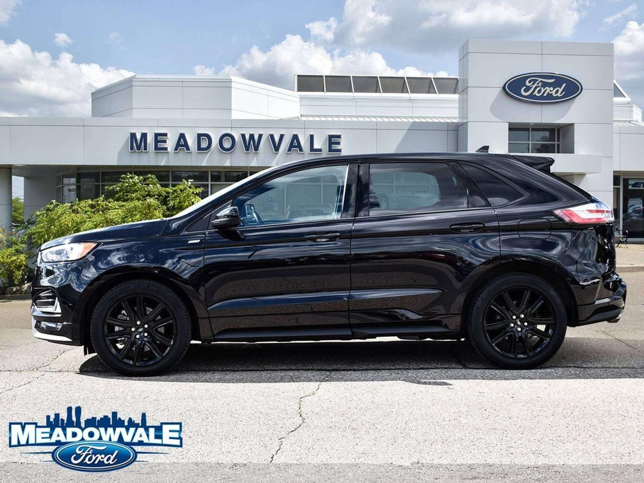 2021 Ford Edge ST Photo