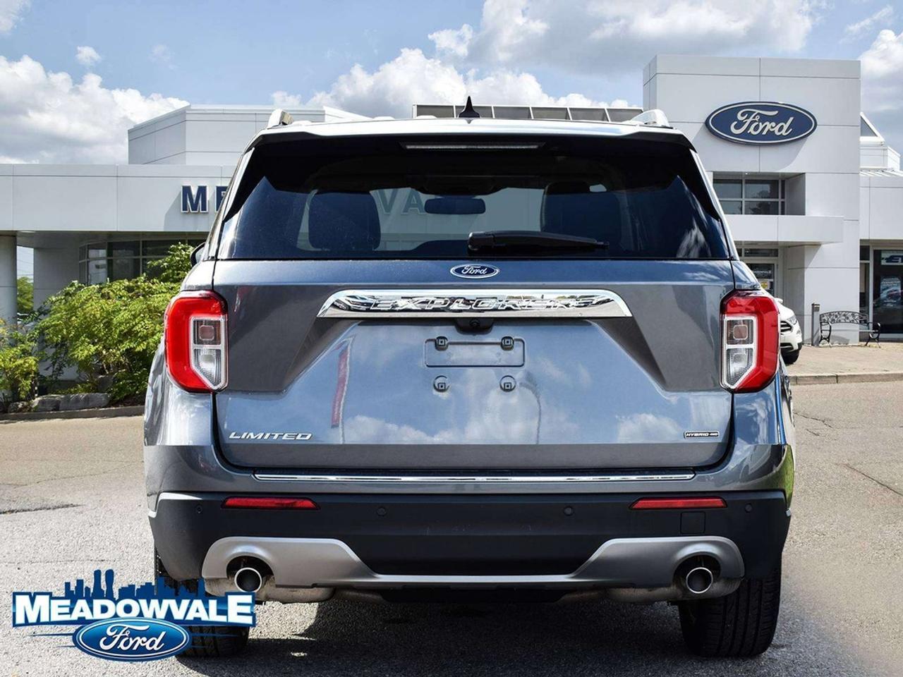 2022 Ford Explorer LIMITED Photo
