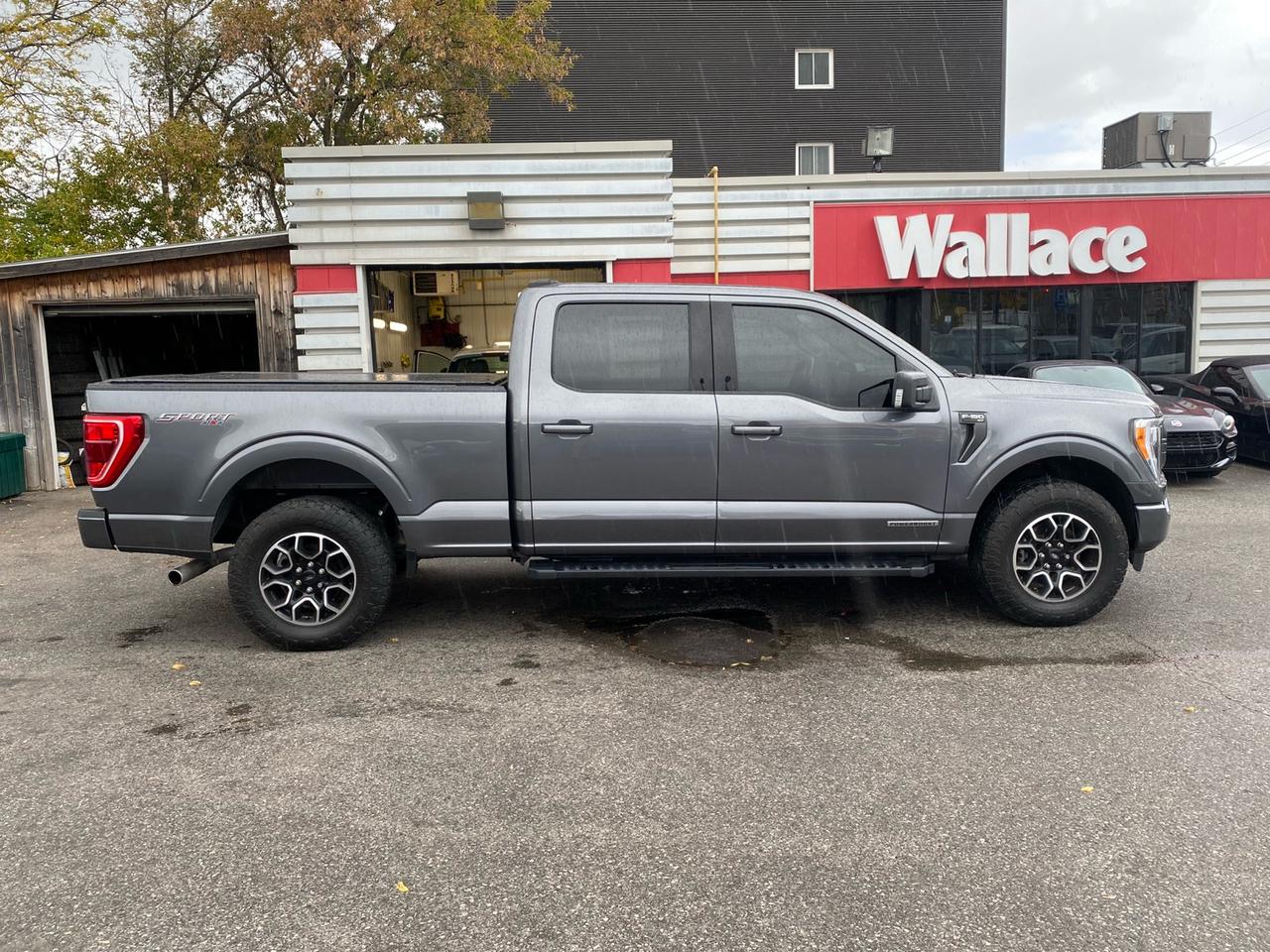 2022 Ford F-150 XLT | PowerBoost | HyBrid | SuperCrew 6.5-ft. Bed | NAV Photo