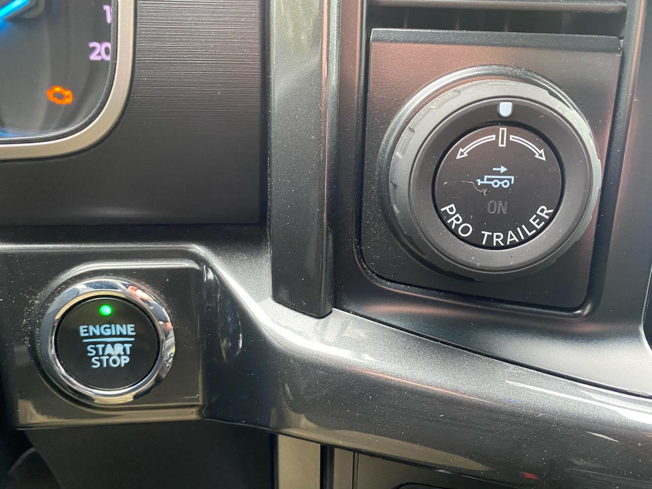 2022 Ford F-150 XLT | PowerBoost | HyBrid | SuperCrew 6.5-ft. Bed | NAV Photo