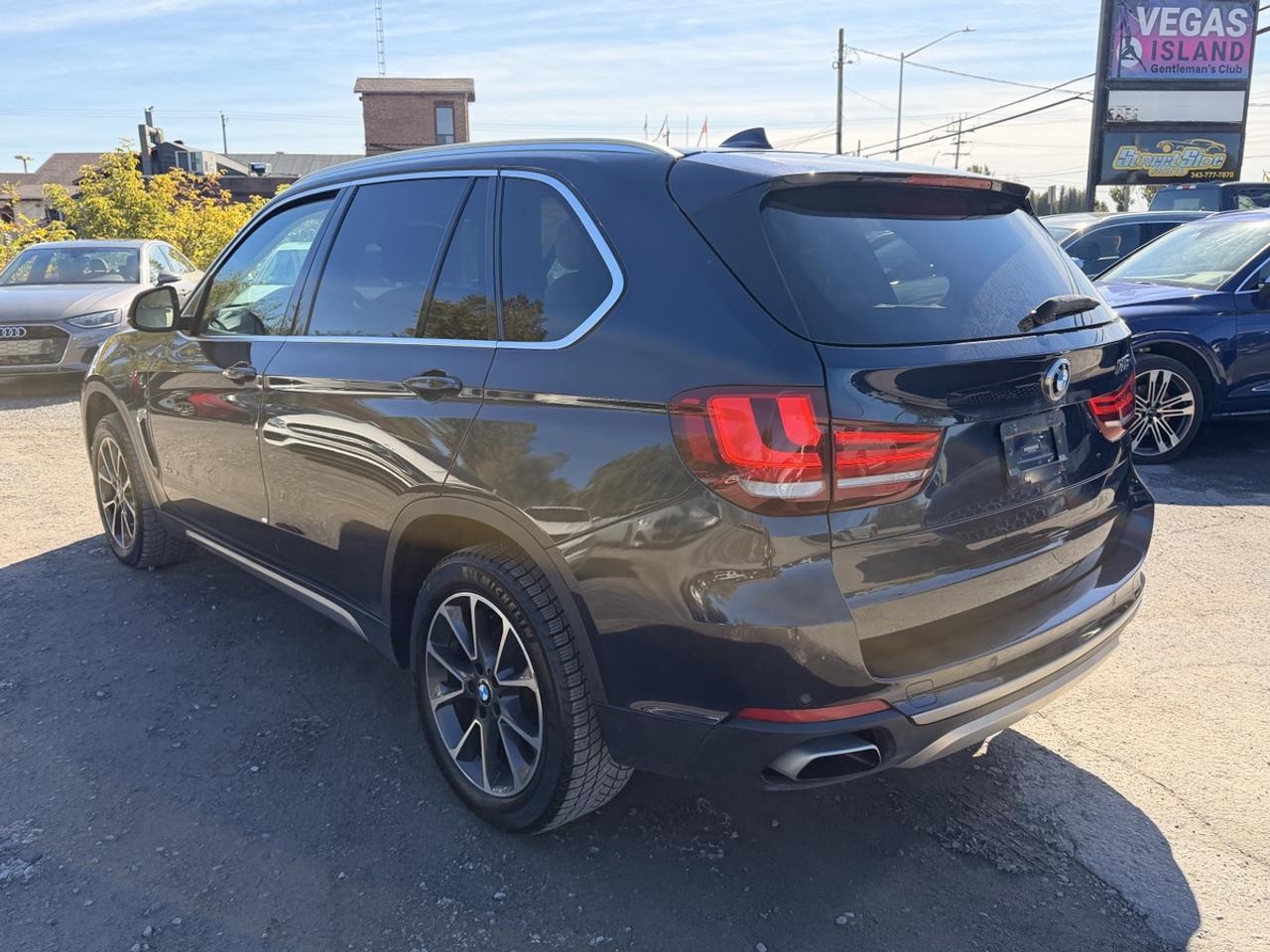 2018 BMW X5 xDrive35i Photo3
