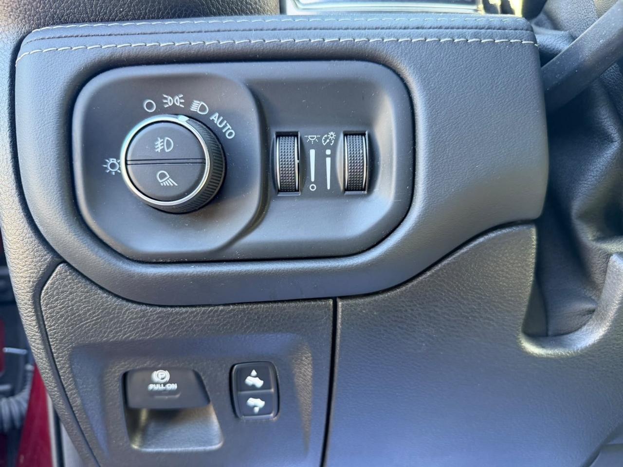 2021 RAM 1500 Limited Photo