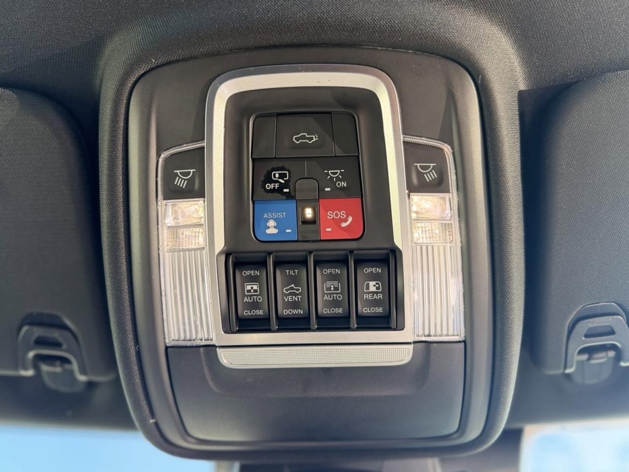 2021 RAM 1500 Limited Photo