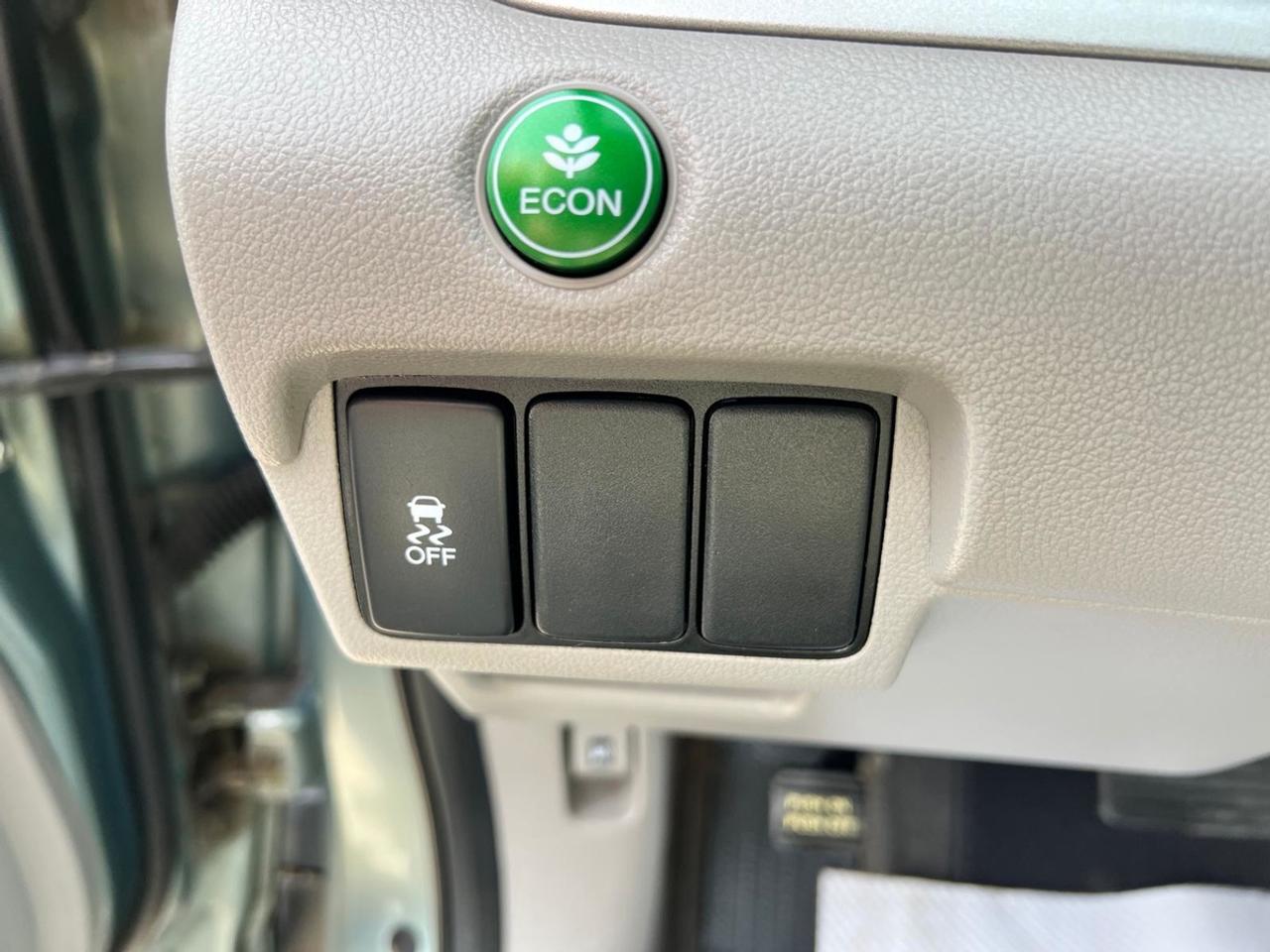 2012 Honda CR-V LX Photo