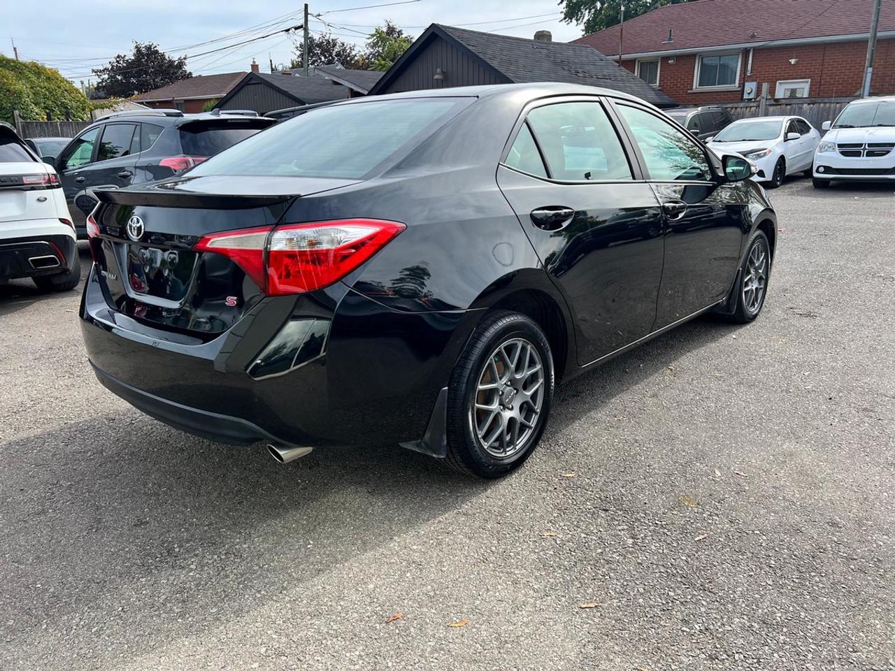 2016 Toyota Corolla S Photo