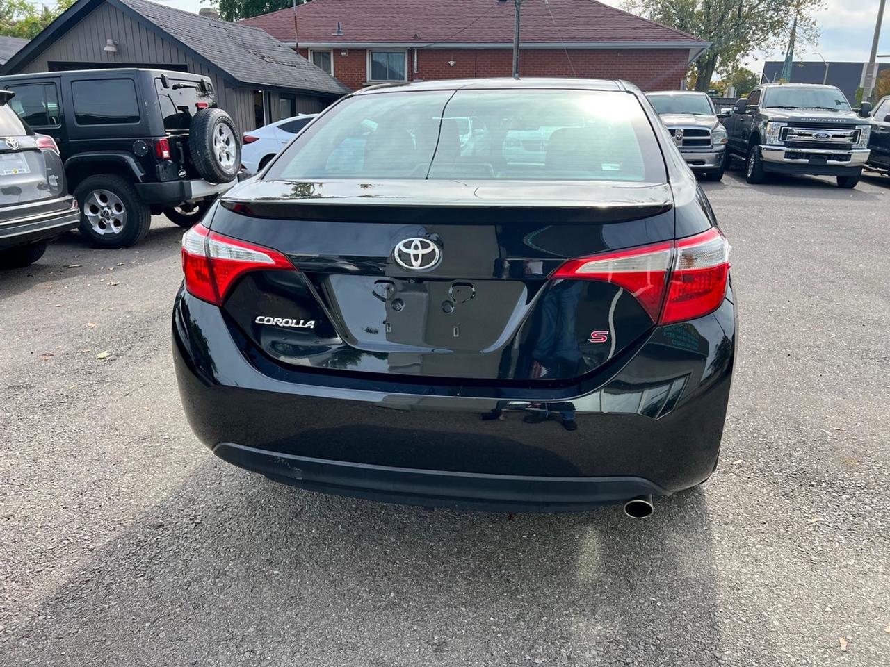2016 Toyota Corolla S Photo