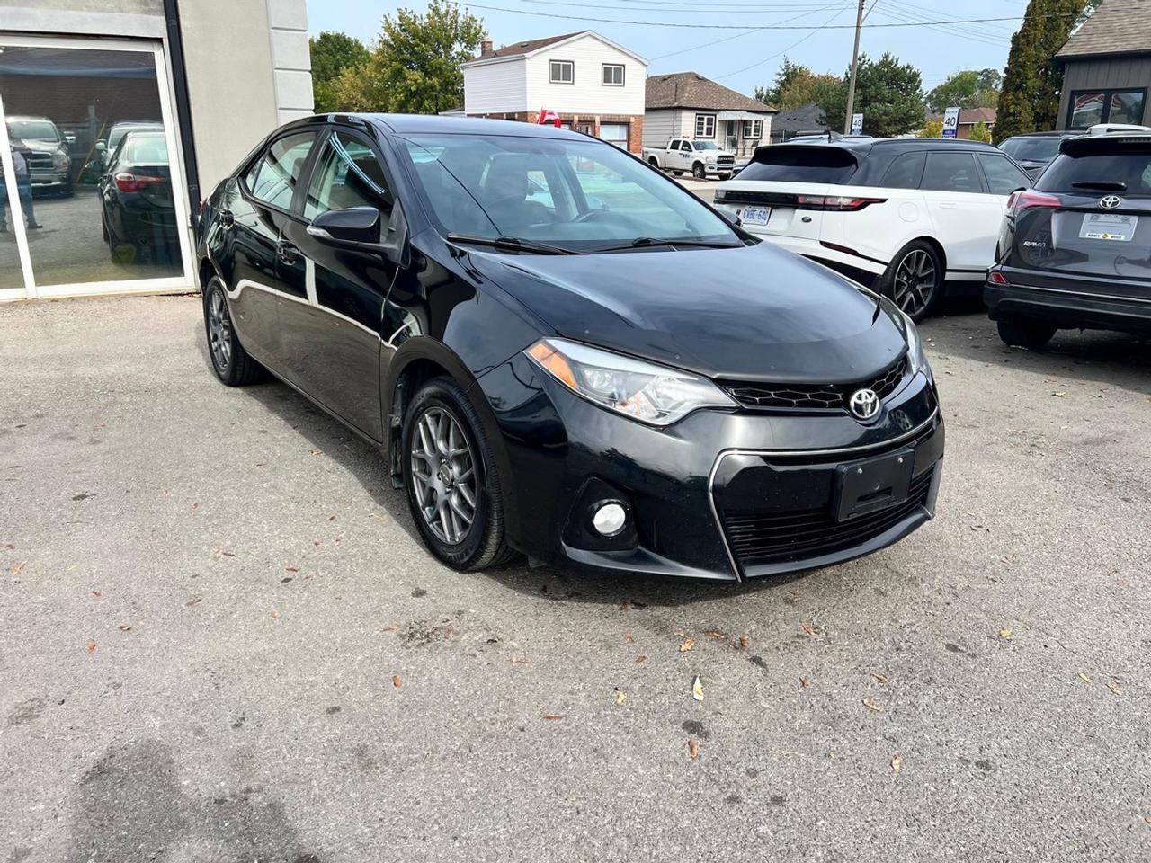 2016 Toyota Corolla S Photo