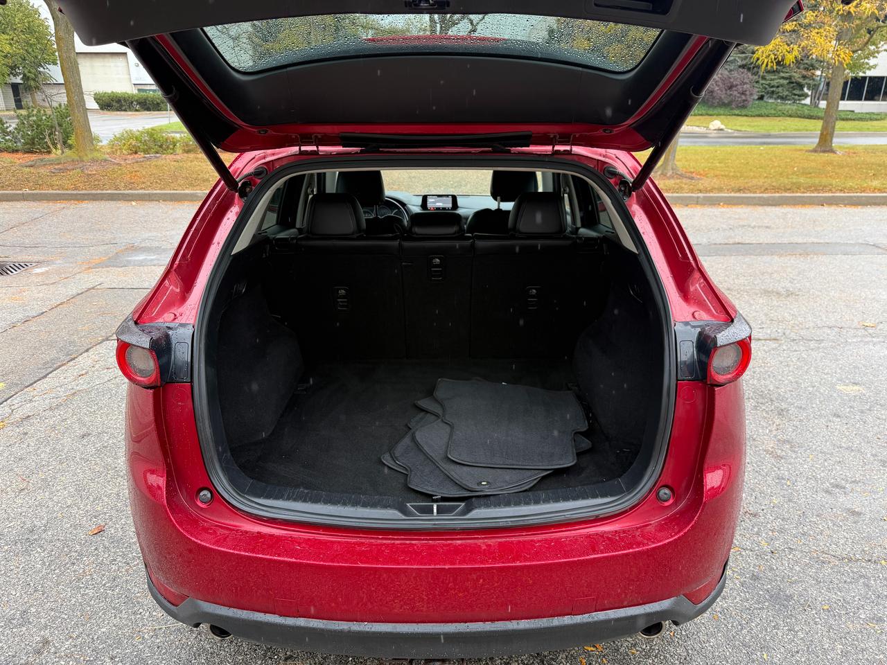 2017 Mazda CX-5 FWD 4d GS,RED/GREY LEATHER,NO ACCIDENTS,CERTIFIED! Photo