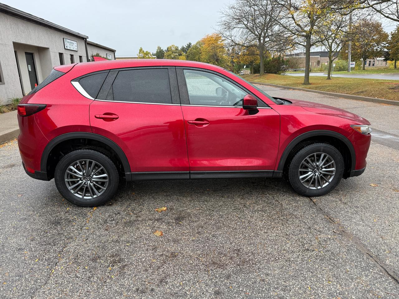 2017 Mazda CX-5 FWD 4d GS,RED/GREY LEATHER,NO ACCIDENTS,CERTIFIED! Photo
