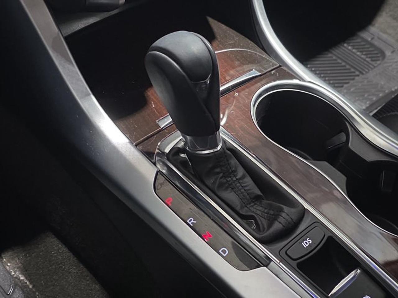 2015 Acura TLX 2.4 Technology Photo