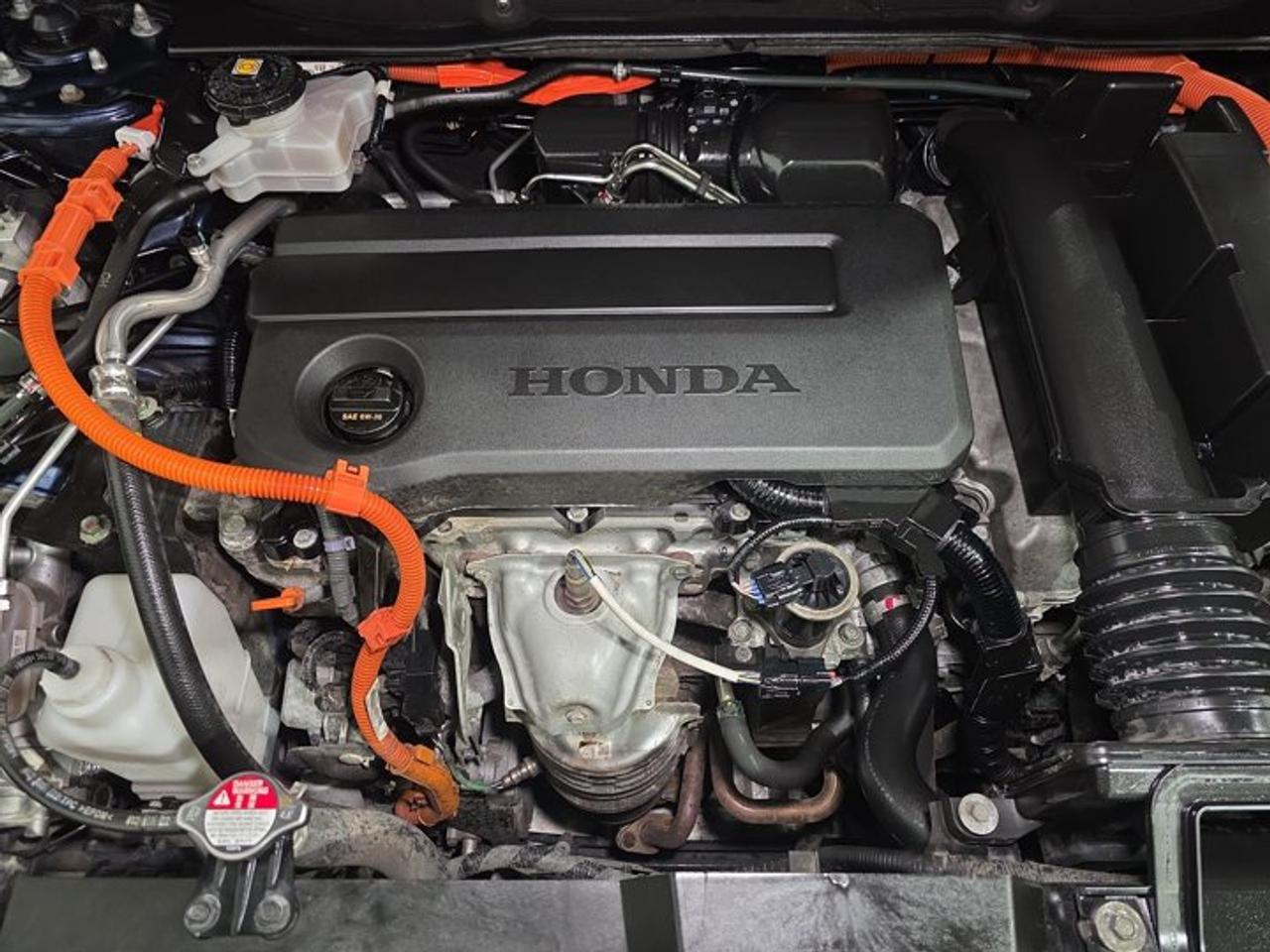 2023 Honda CR-V Hybrid Sport Touring Photo