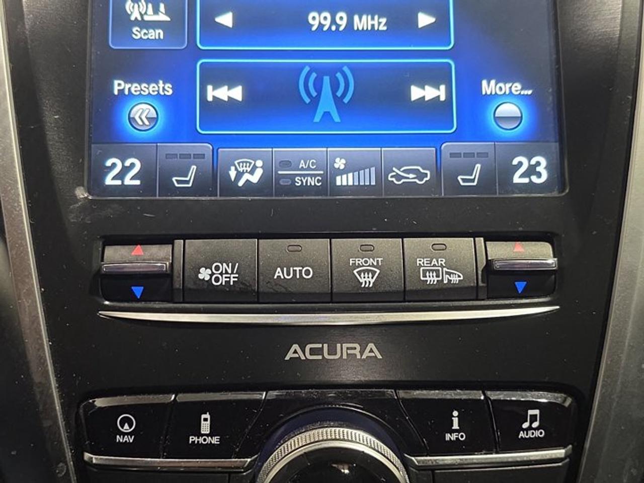2015 Acura TLX 2.4 Technology Photo