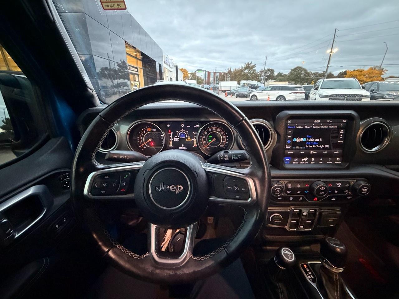 2023 Jeep Wrangler Sahara 24G SAHARA|DUAL TOP|NAV|COLD WTHR PK|NO ACCIDENT| Photo
