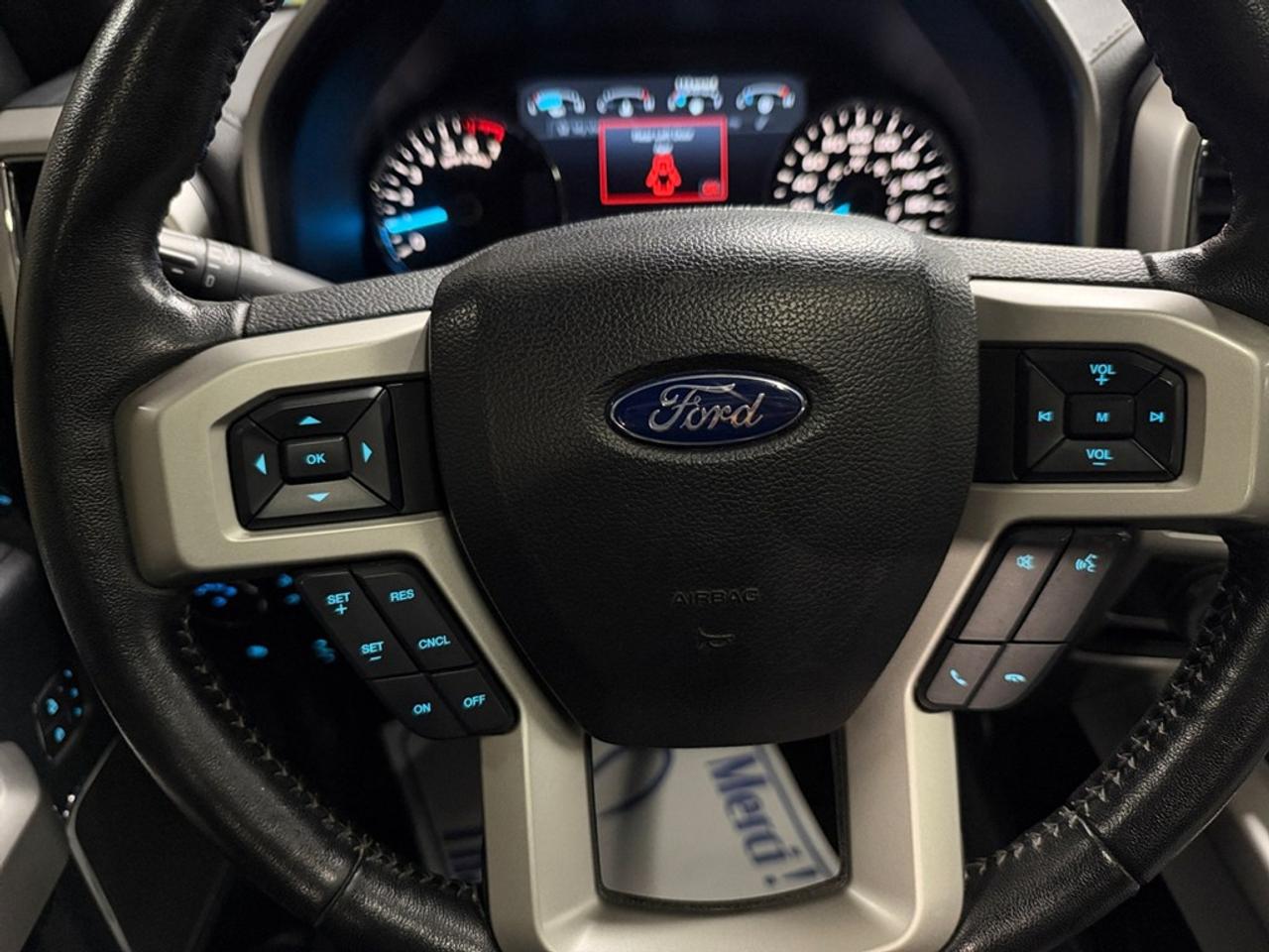 2019 Ford F-150 Lariat 4WD SuperCrew 5.5' Box Photo