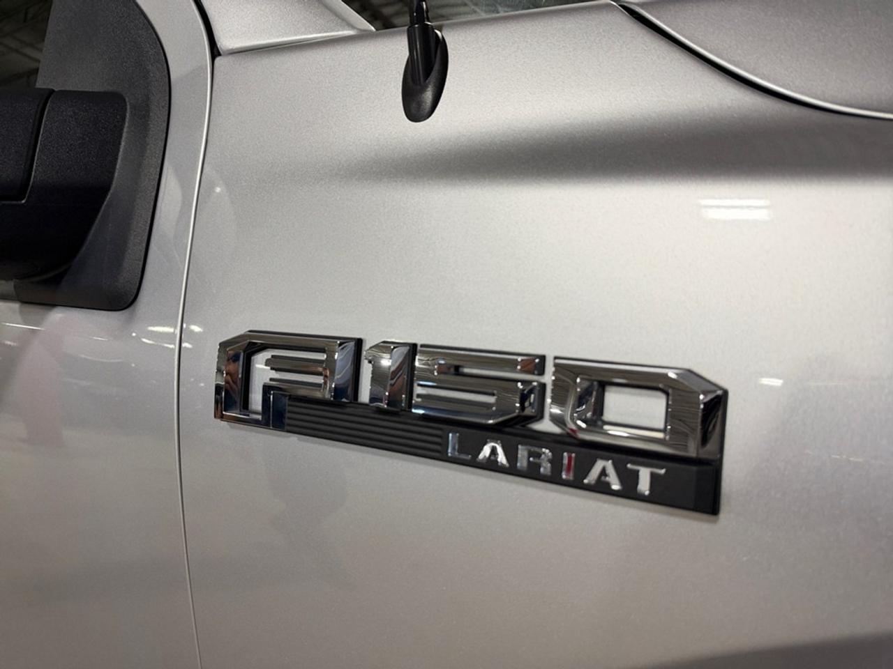 2019 Ford F-150 Lariat 4WD SuperCrew 5.5' Box Photo