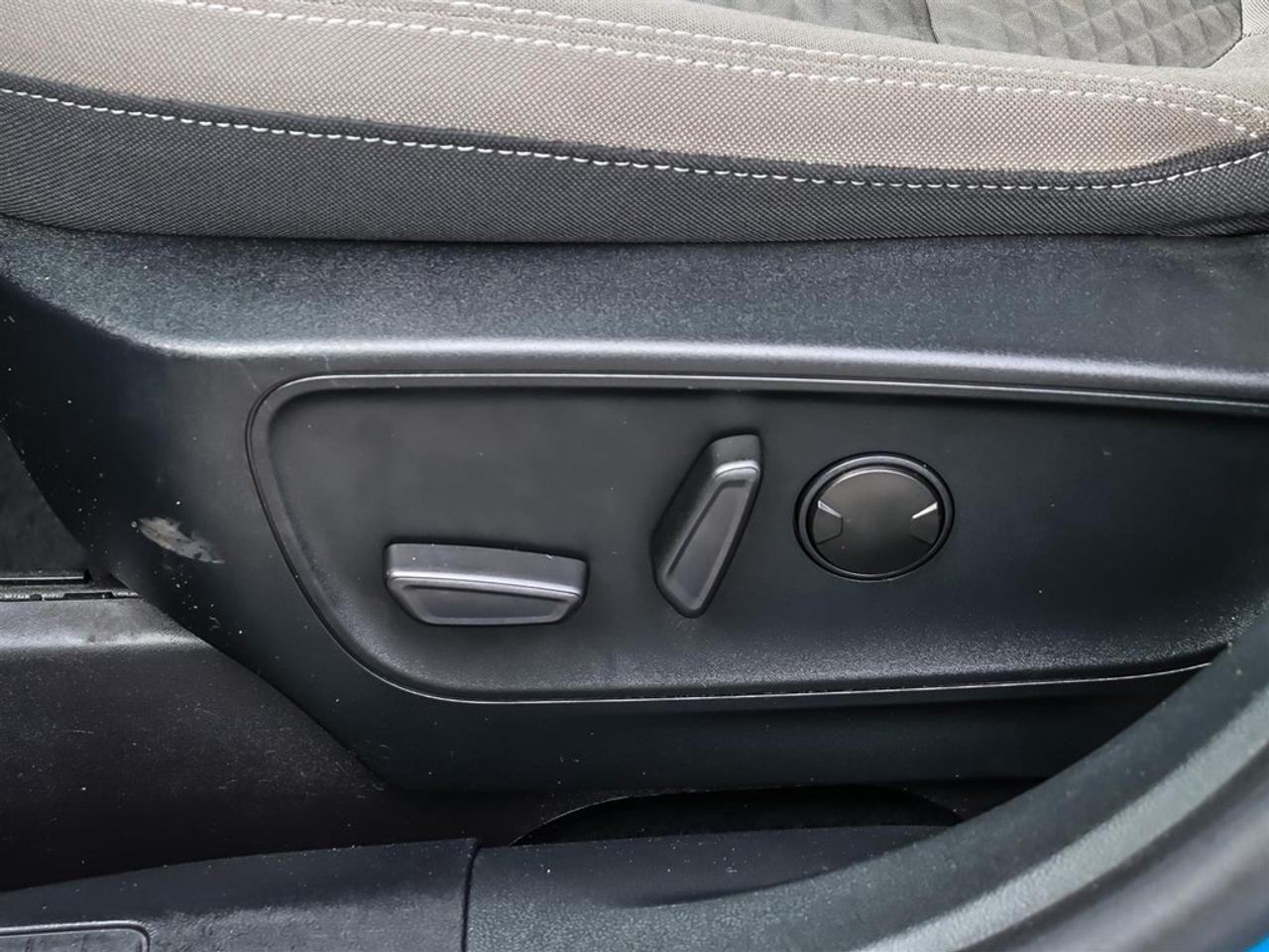 2021 Ford Escape SE Hybrid AWD Photo