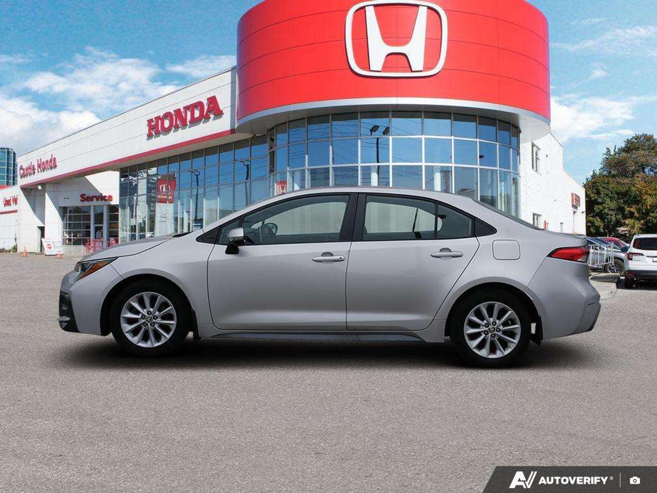 2020 Toyota Corolla  Photo2