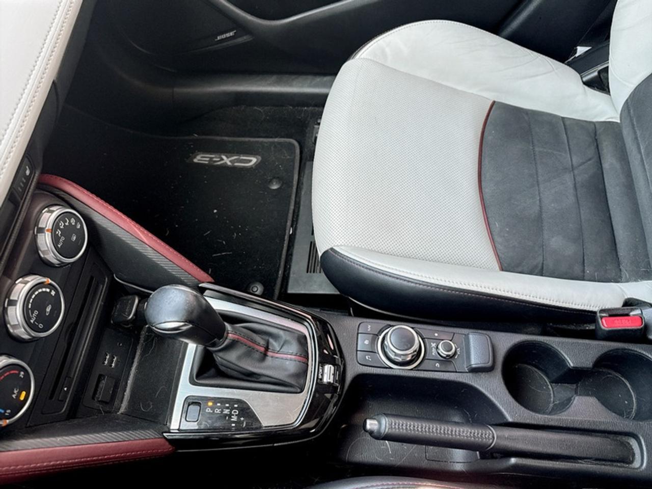 2016 Mazda CX-3 GT Photo