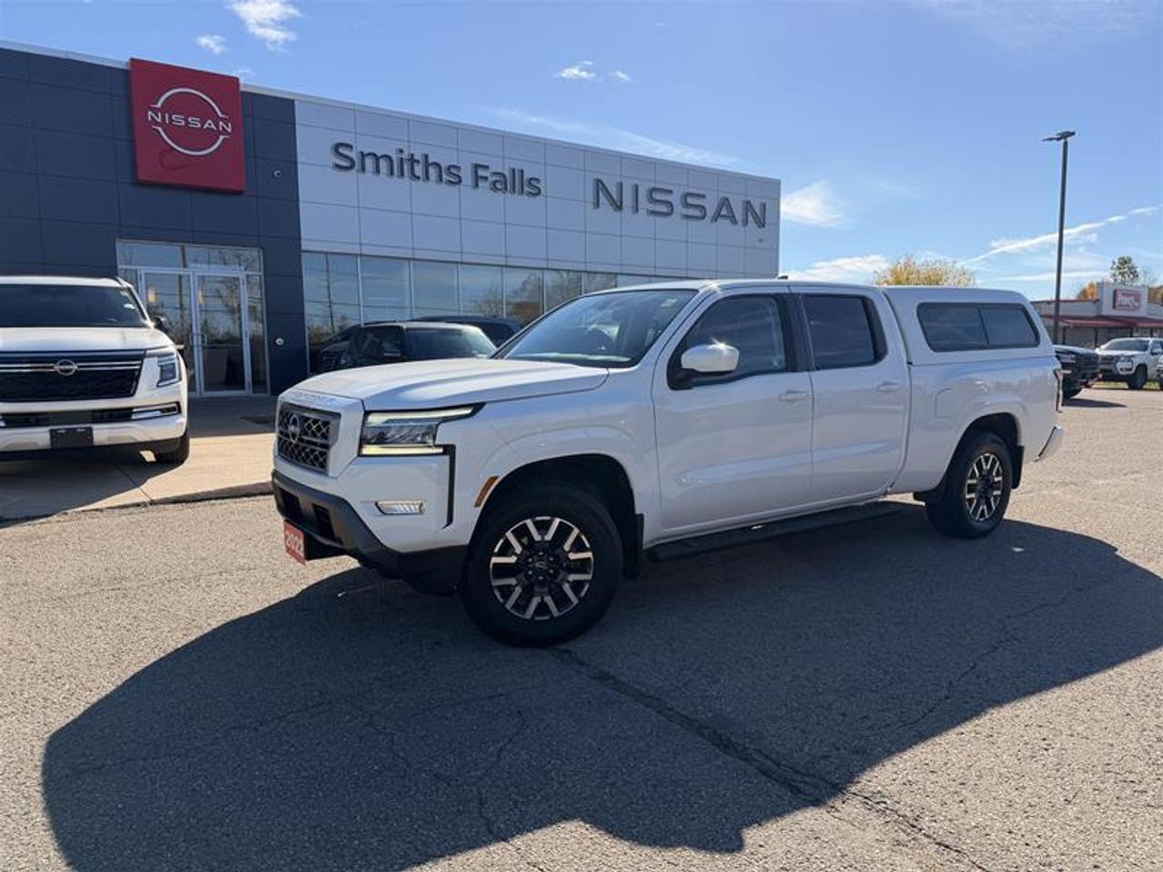 2022 Nissan Frontier Crew Cab SV 4X4 at Photo