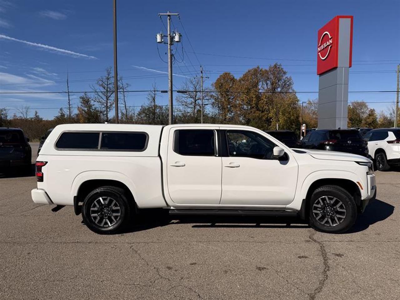 2022 Nissan Frontier Crew Cab SV 4X4 at Photo