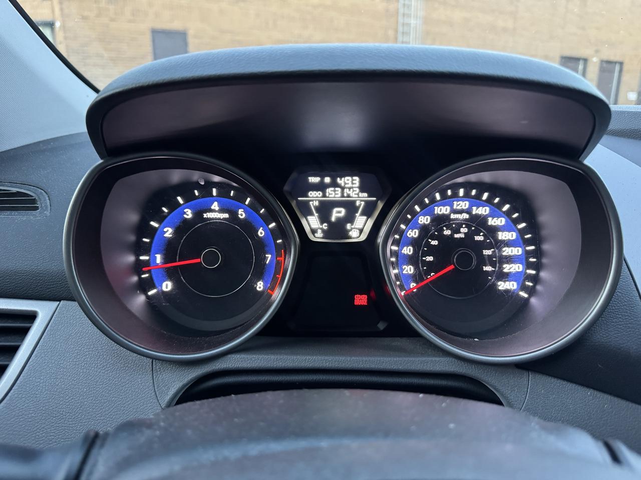 2012 Hyundai Elantra GL Photo