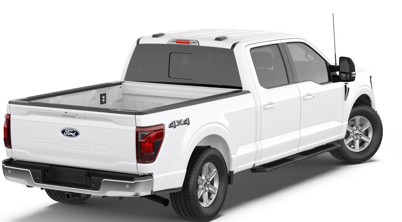 2026 Ford F-150 XLT SuperCrew 302A Long Box 4x4 Photo2