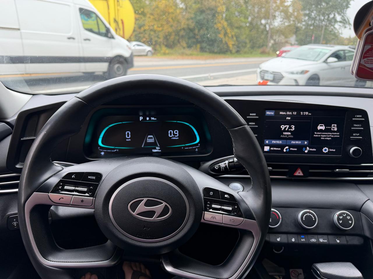 2025 Hyundai Elantra Preferred Photo