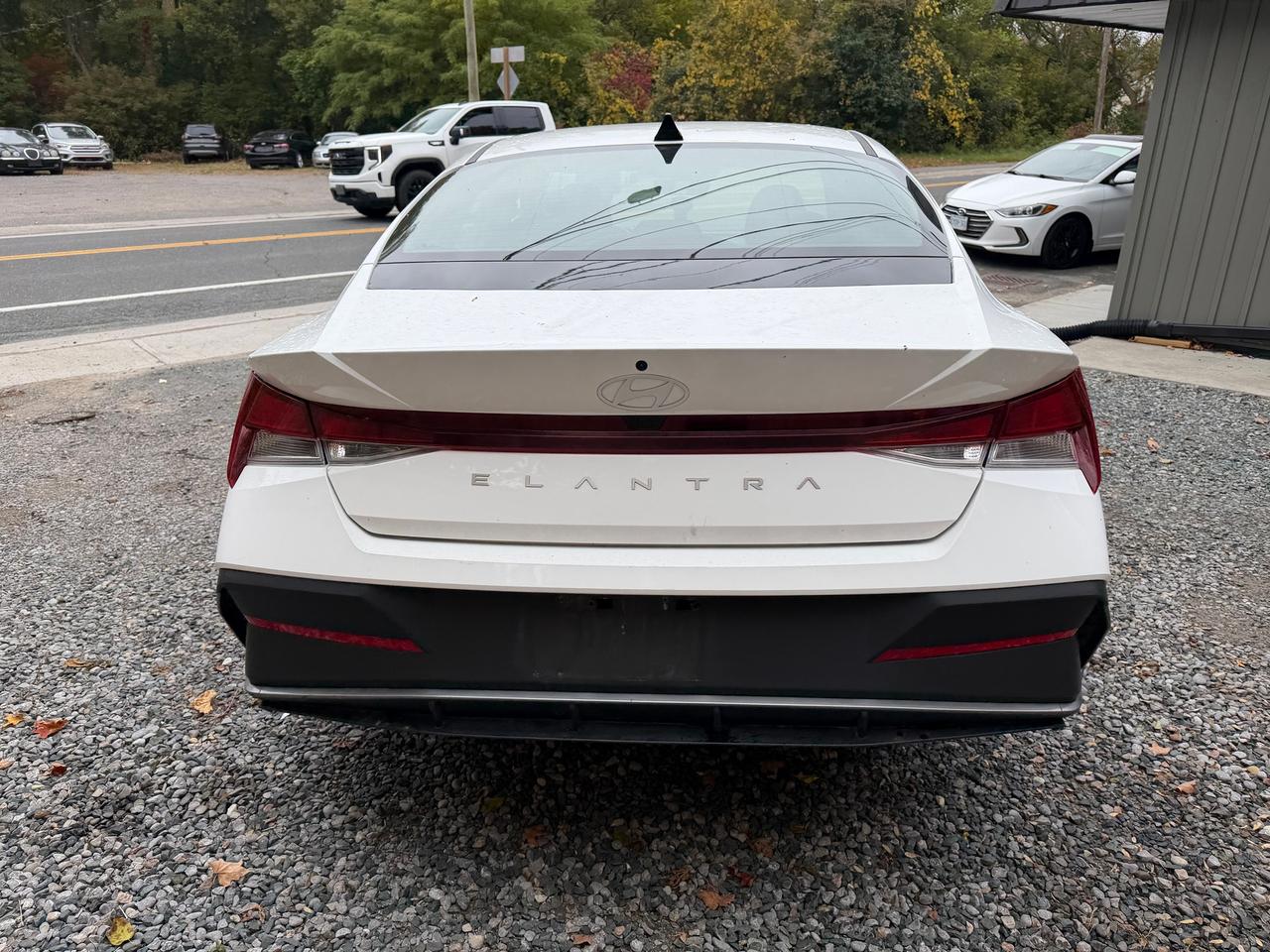 2025 Hyundai Elantra Preferred Photo