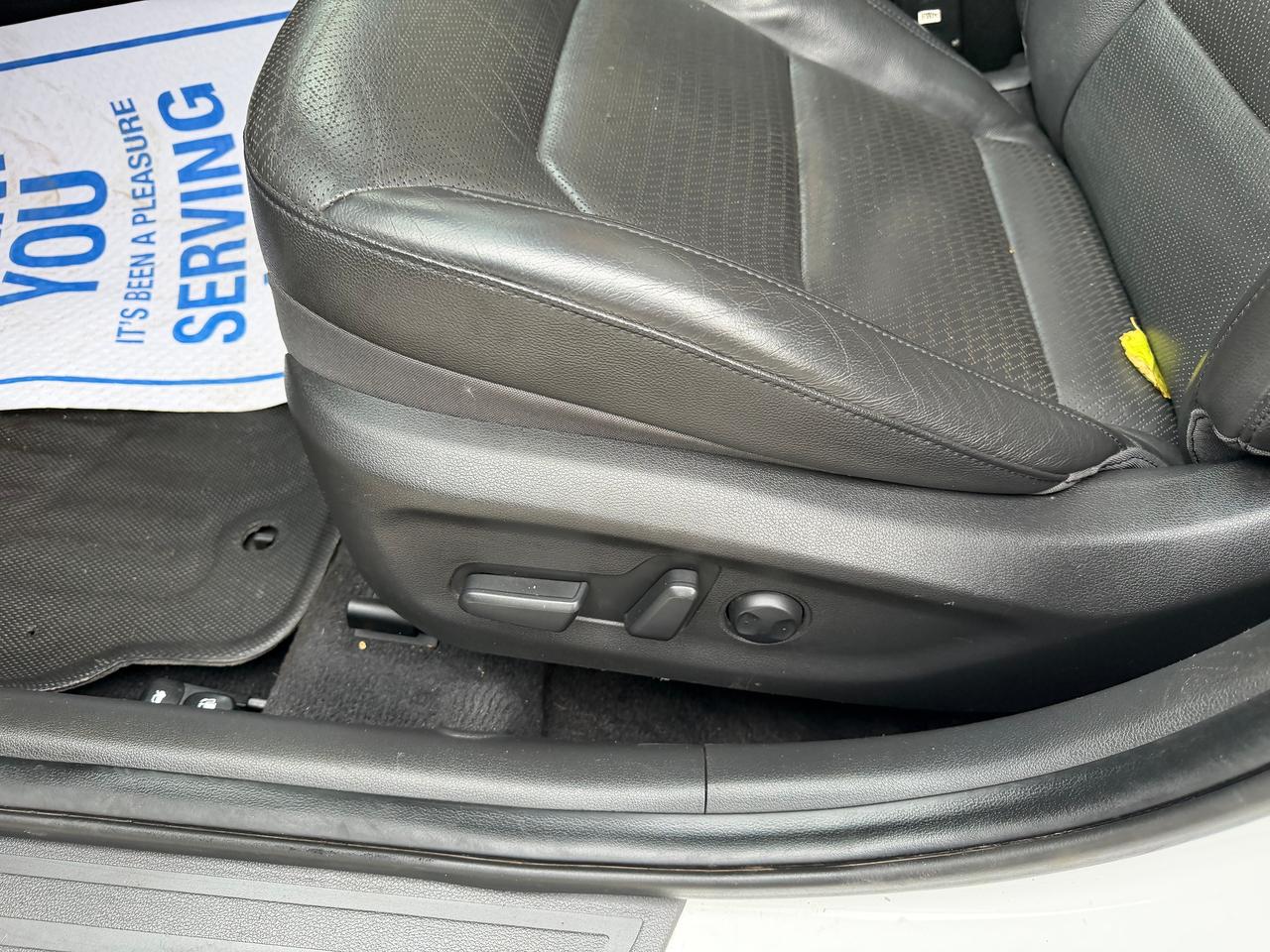 2017 Hyundai Elantra Limited ULTIMATE - Photo #15