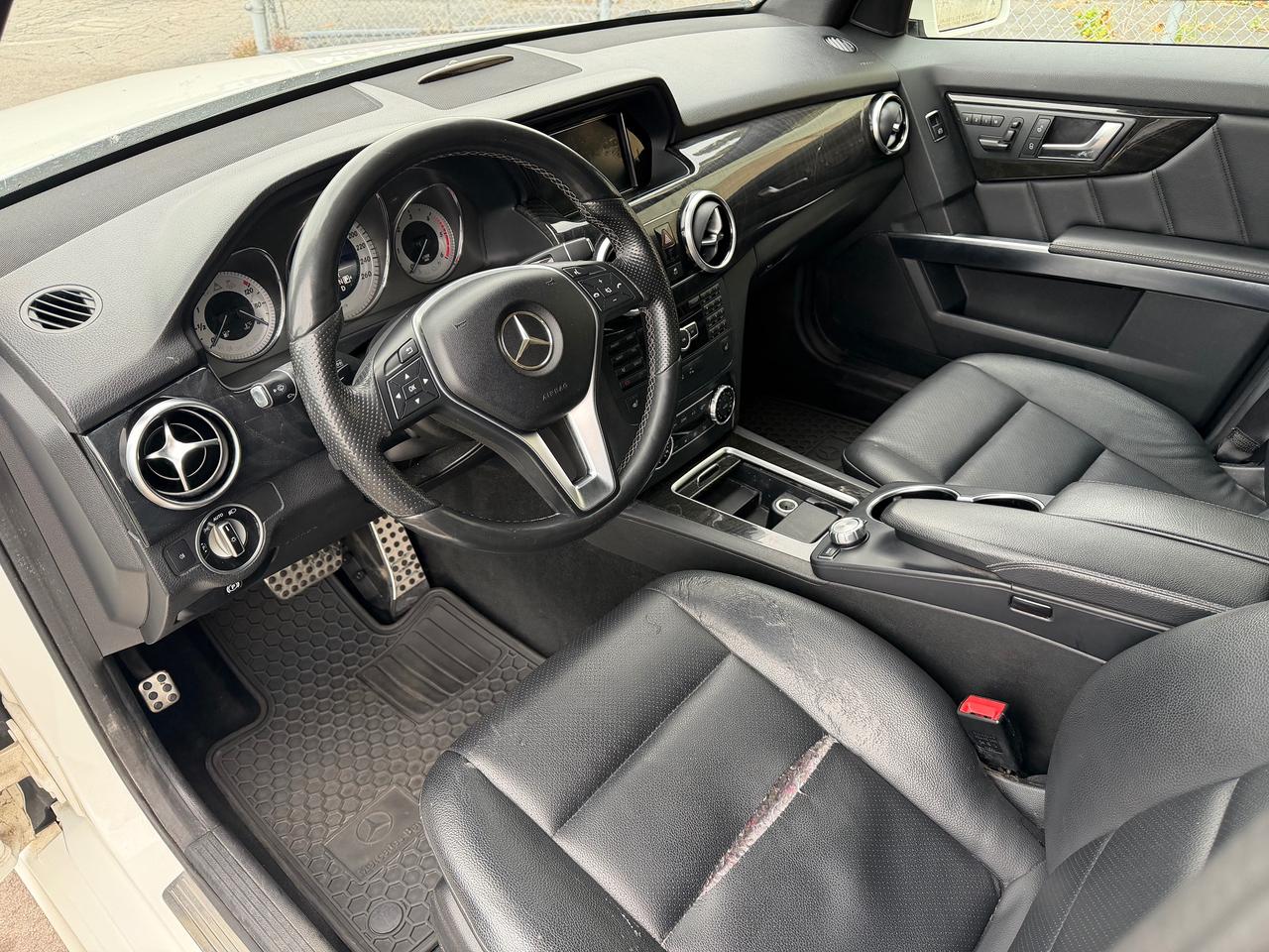 2015 Mercedes-Benz GLK-Class 250 BlueTEC *ALL-WHEEL-DRIVE DIESEL SUV* Photo