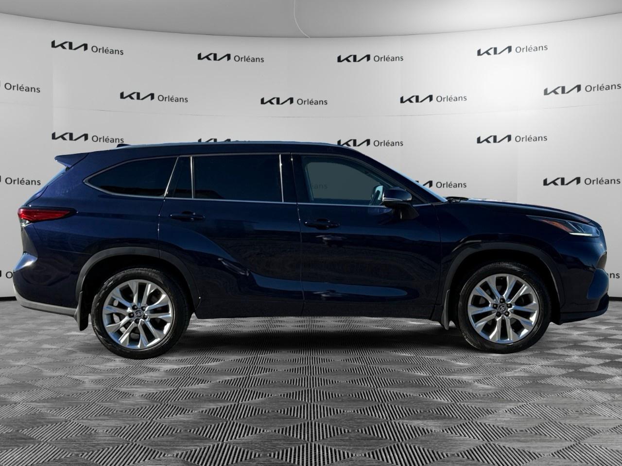 2021 Toyota Highlander LIMITED AWD Photo