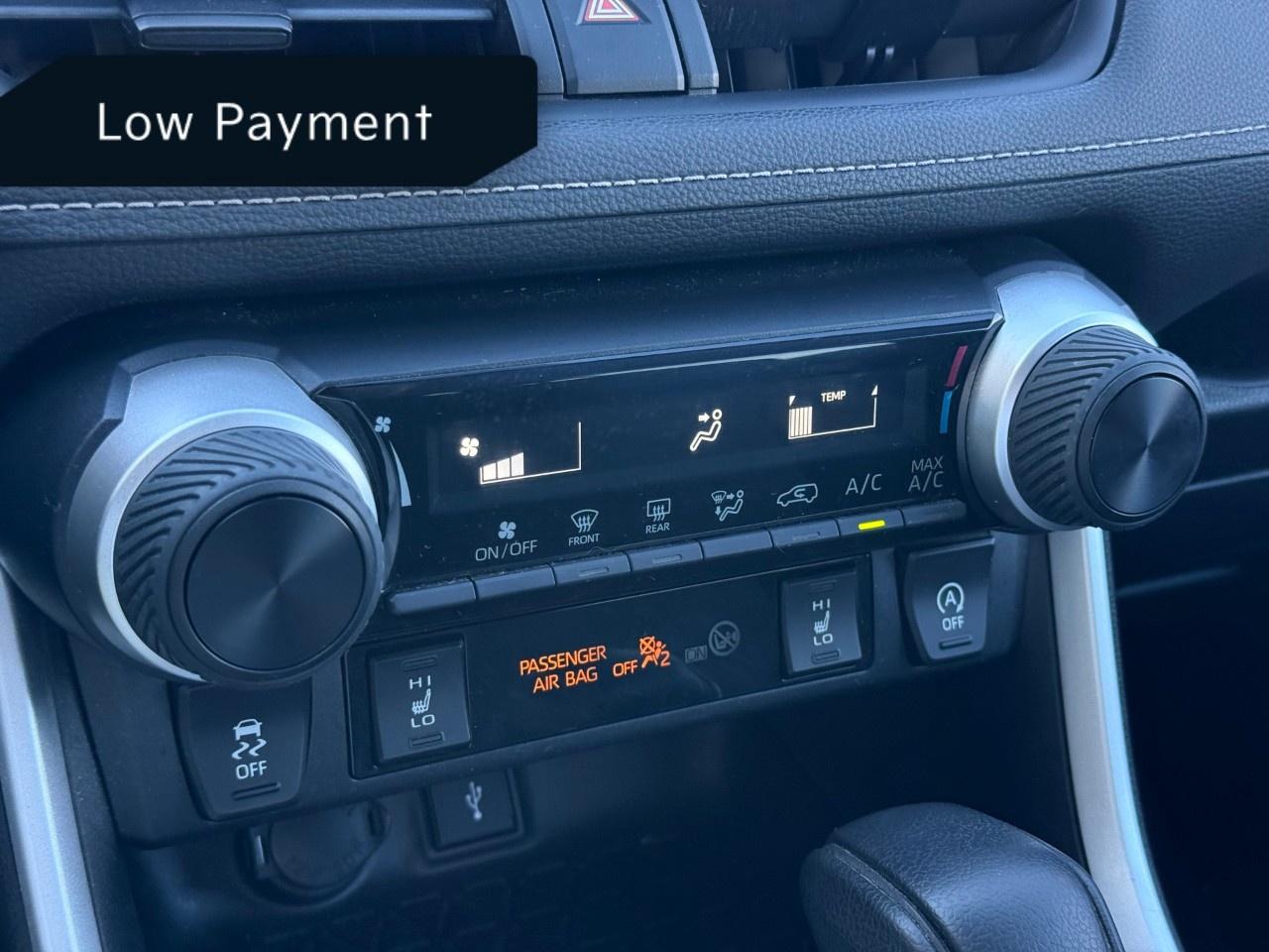 2021 Toyota RAV4 LE AWD Photo