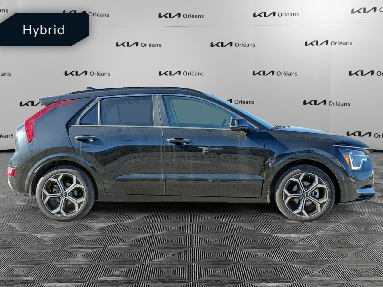2024 Kia NIRO SX FWD Photo