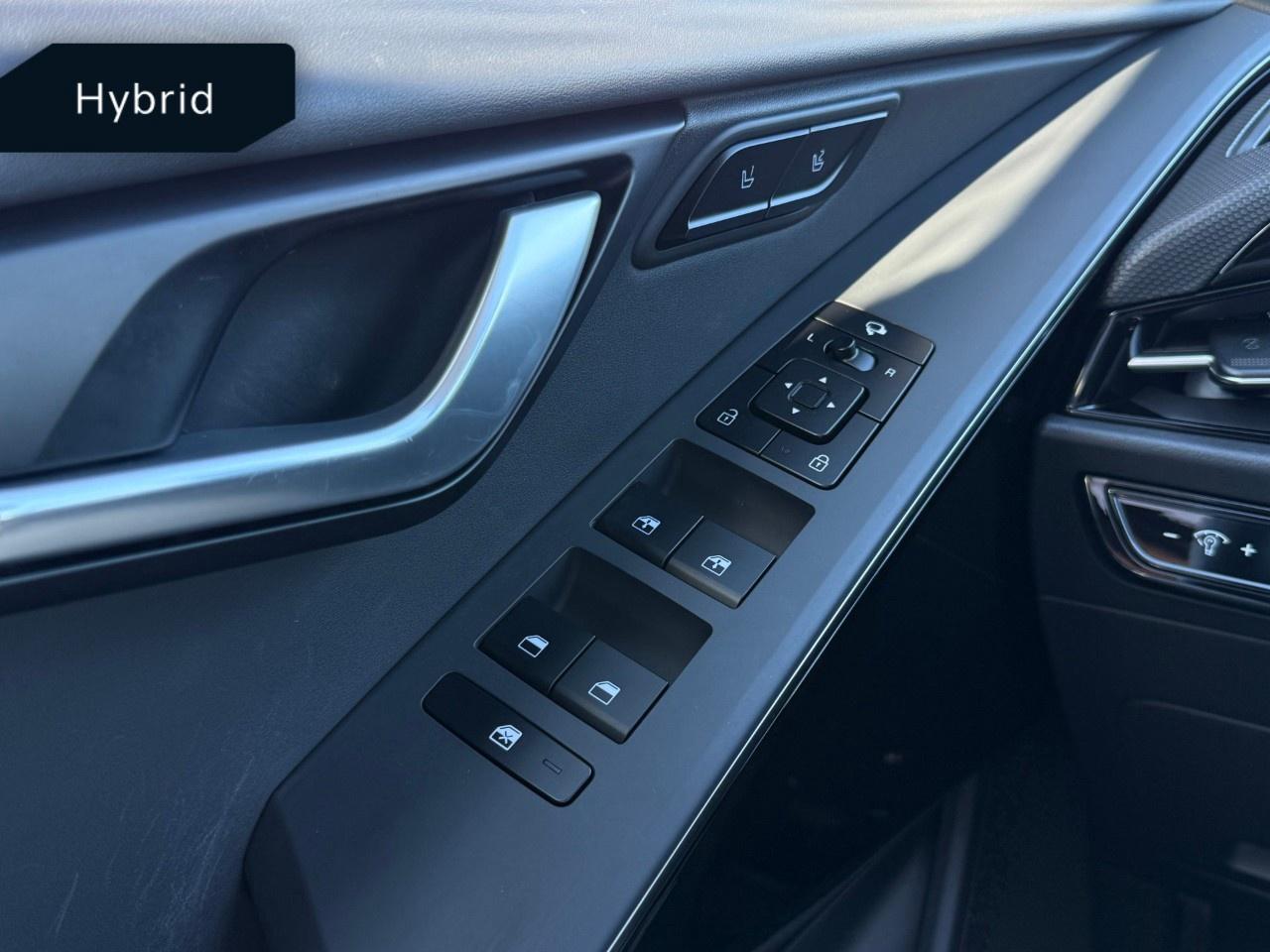 2024 Kia NIRO SX FWD Photo