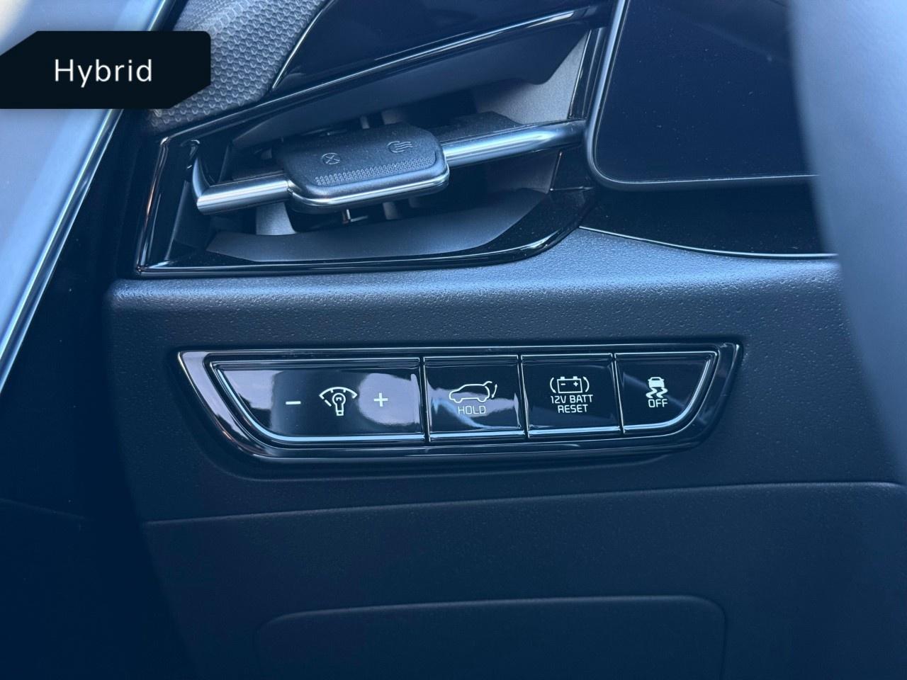 2024 Kia NIRO SX FWD Photo