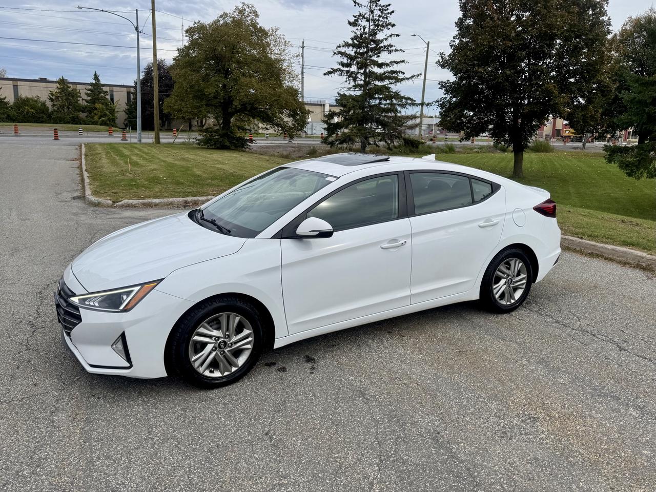 2020 Hyundai Elantra Preferred w/Sun & Safety Package Photo