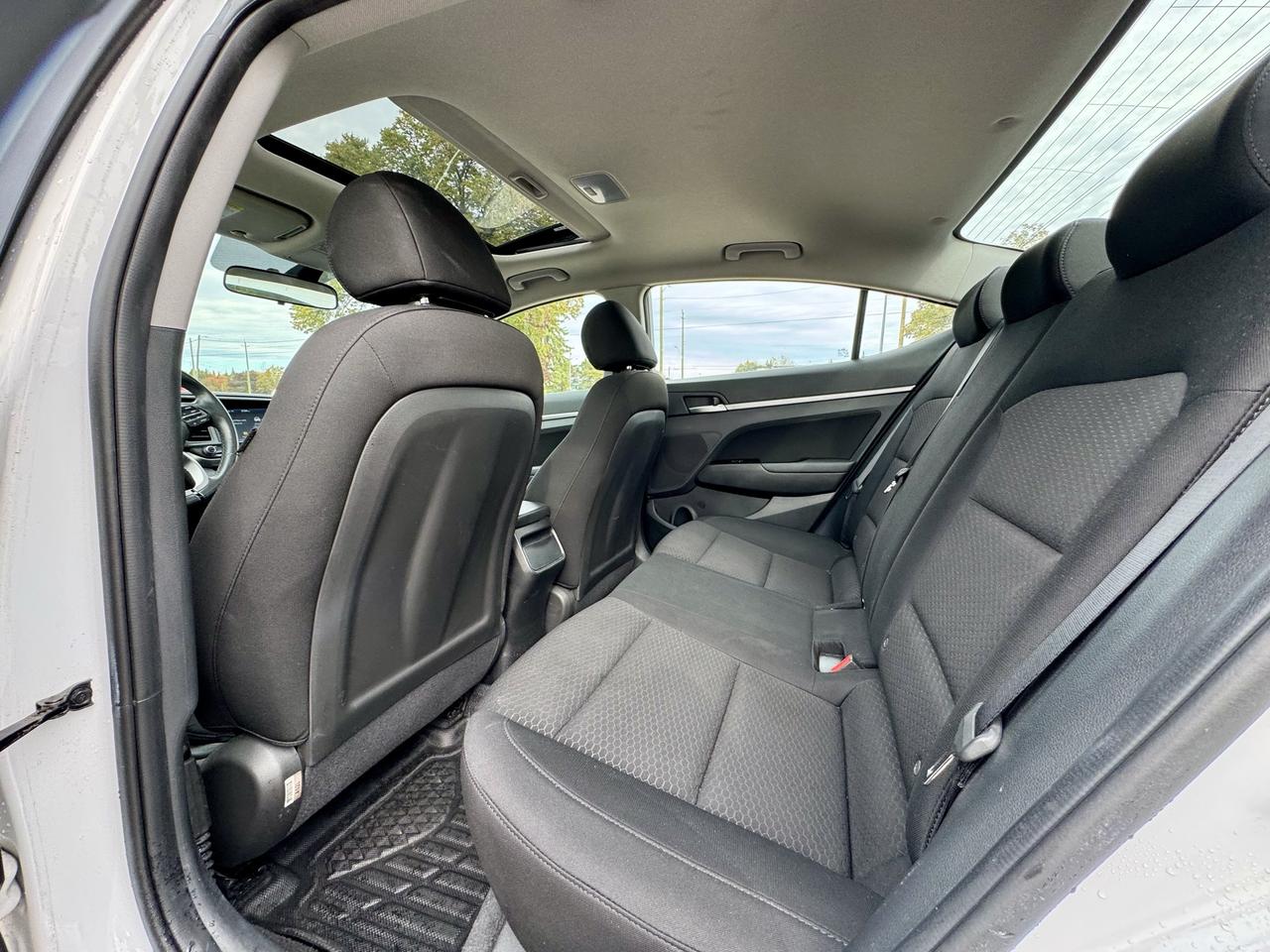 2020 Hyundai Elantra Preferred w/Sun & Safety Package Photo