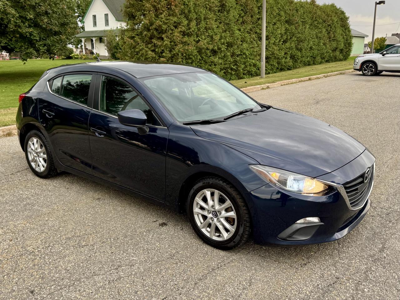 2016 Mazda MAZDA3 Manual Transmission - 6 spd Photo