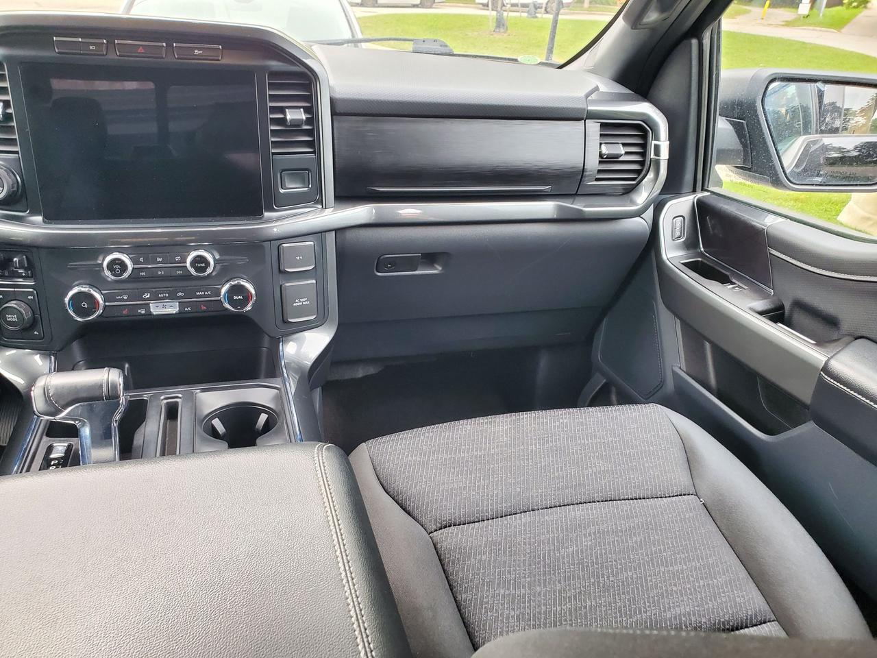 2022 Ford F-150 XLT Photo