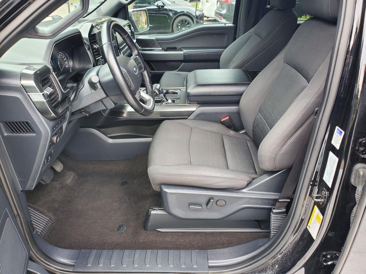 2022 Ford F-150 XLT Photo