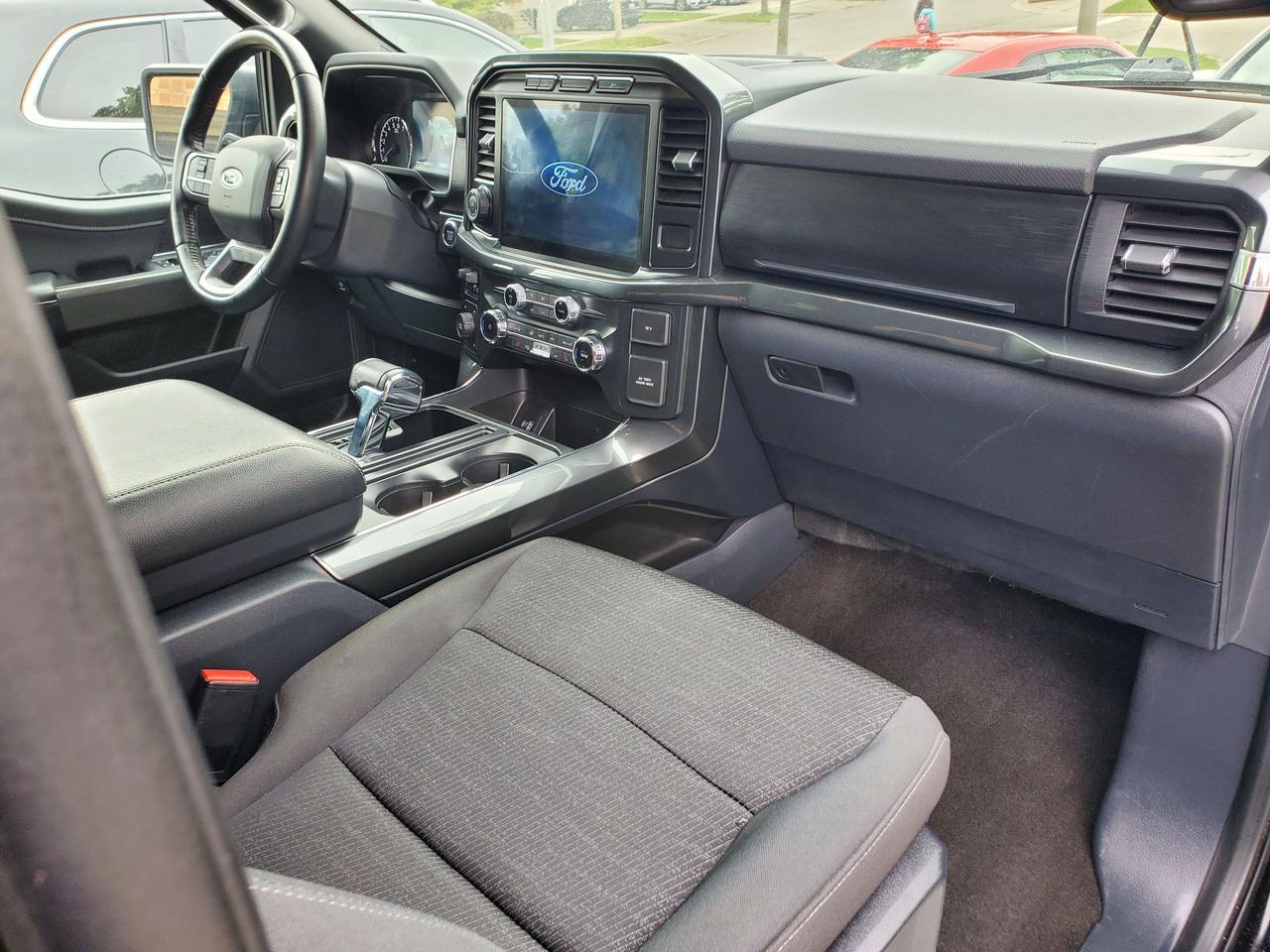 2022 Ford F-150 XLT Photo